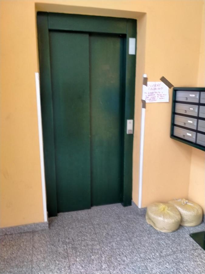 Airport Alexander Apartment Genoa Ngoại thất bức ảnh