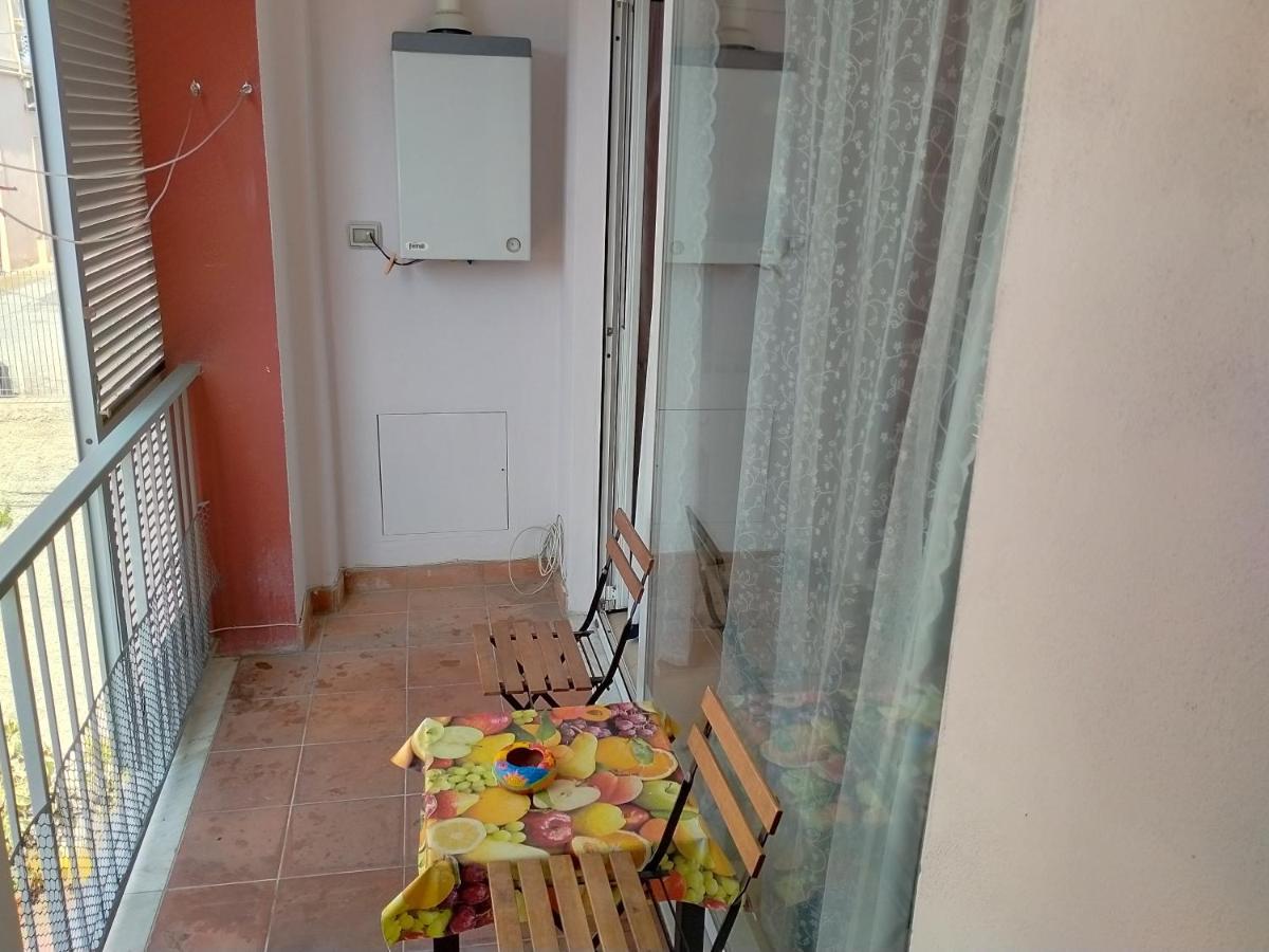 Airport Alexander Apartment Genoa Ngoại thất bức ảnh